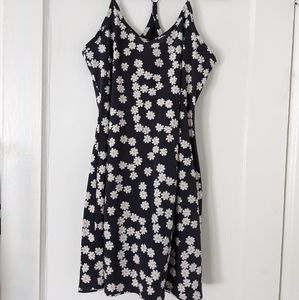 Outdoor Voices Exercise Dress Daisy Print M NWT